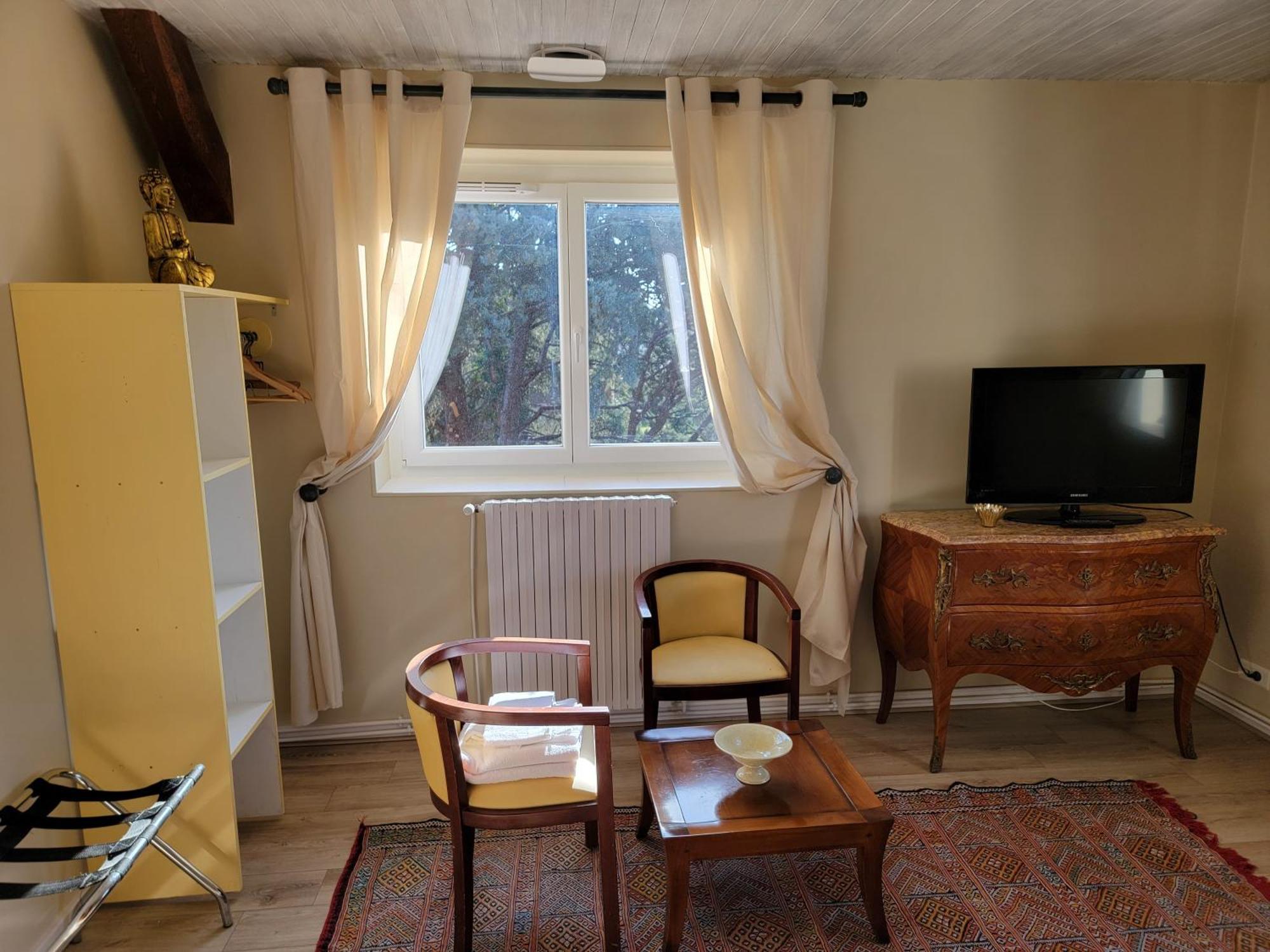 Domaine Bassy Hotel Saint-Gengoux-de-Scisse ภายนอก รูปภาพ